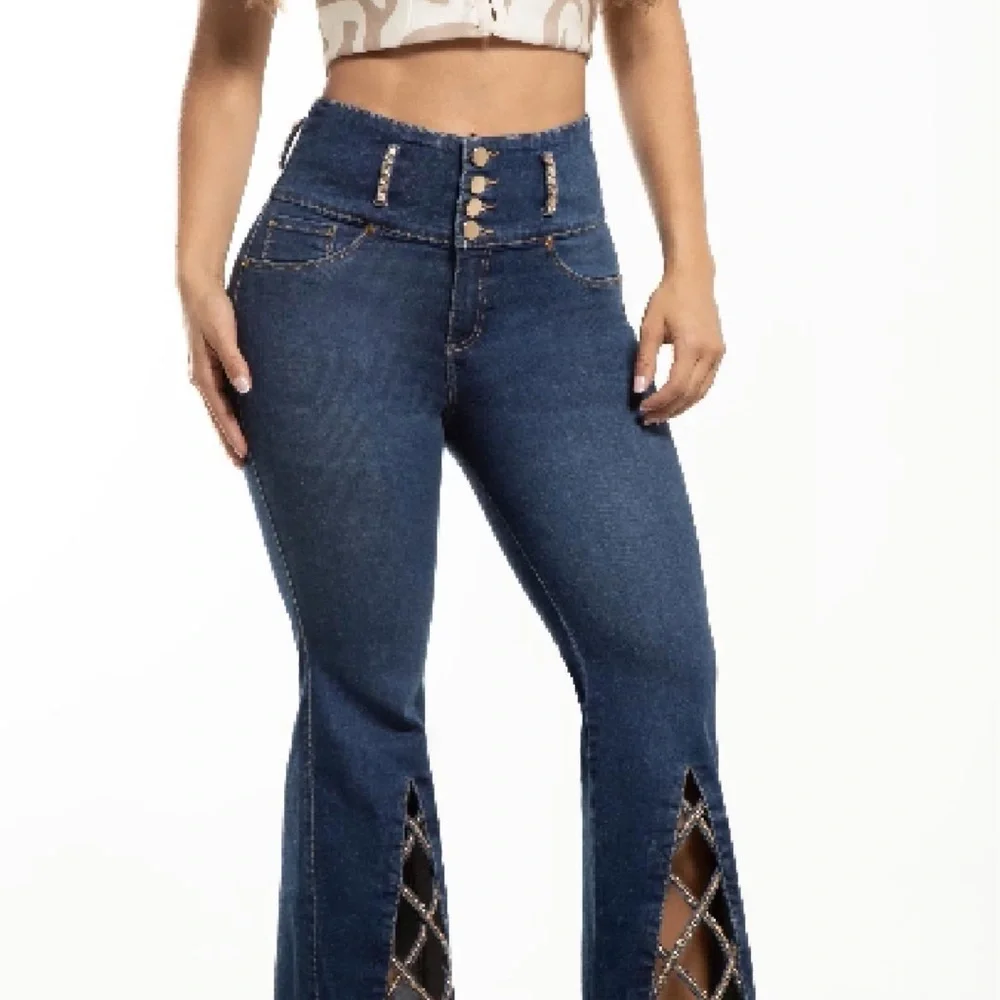 Colombia Jeans with Rhinestone Design - Picture 3 of 5